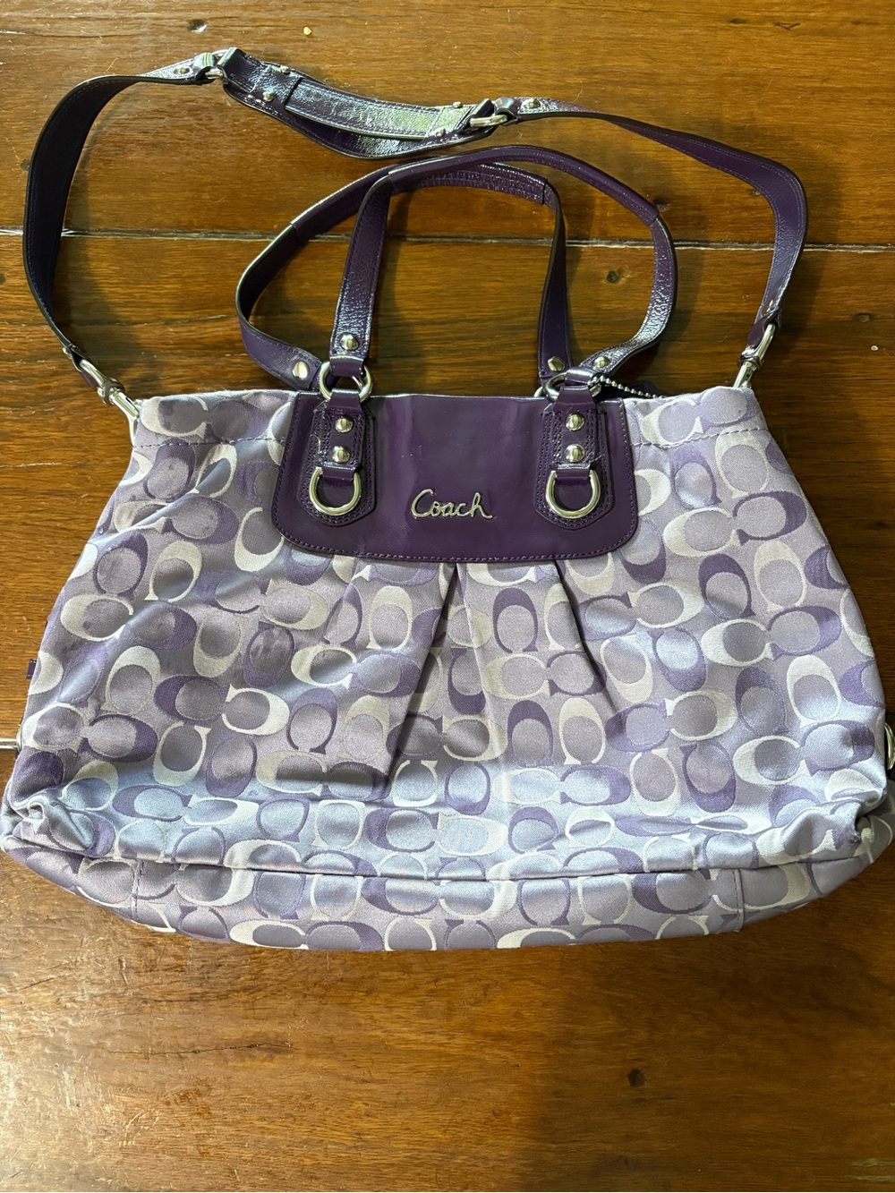 Coach Purple Signature Shoulder Tote
